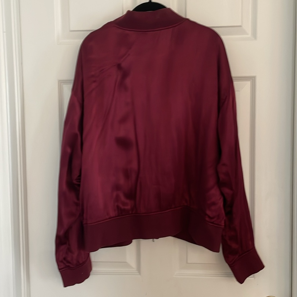 Evereve Satin Bomber Jacket in Wine Burgundy - Picture 7 of 10